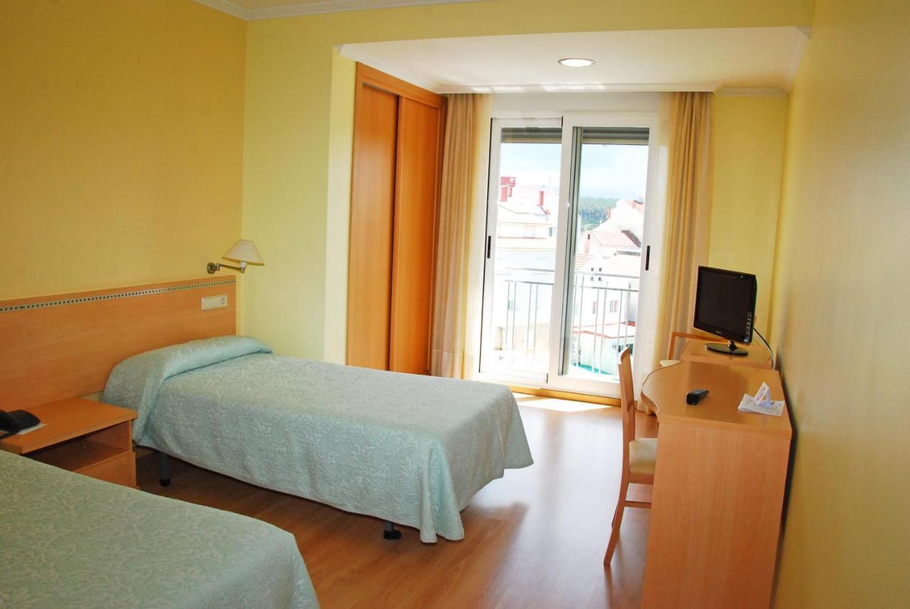 Hotel Villa Juanita О Грове Екстериор снимка